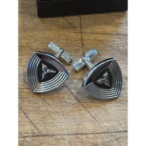 Silver Wave Pattern shield Cufflinks With Triangular Design & Accent
